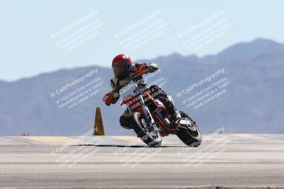 media/Oct-13-2025-Moto Forza (Mon) [[a66d839500]]/3-B Group/Session 4 (Turn 9)/